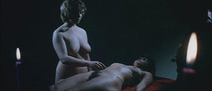 Кадр из фильма Раб сатаны / Satan's Slave (1976)