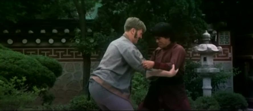 Кадр из фильма Тайные соперники / Nan quan bei tui (1976)