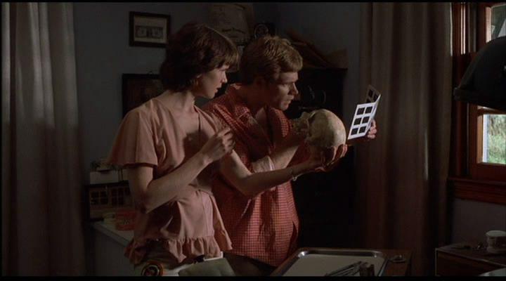 Кадр из фильма Корча / Squirm (1976)