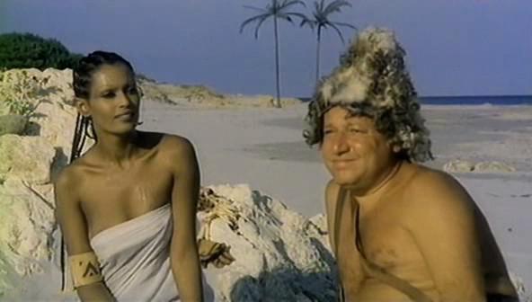 Кадр из фильма Синьор Робинзон / Il signor Robinson, mostruosa storia d'amore e d'avventure (1976)