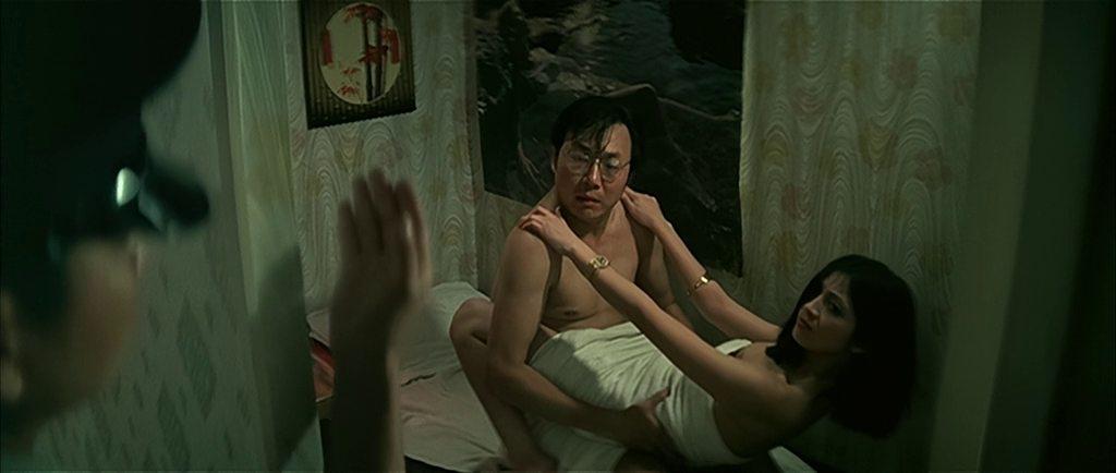 Кадр из фильма Частные детективы / Ban jin ba liang (1976)
