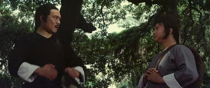 Кадр из фильма Монах с железным кулаком / San de huo shang yu chong mi liu (1977)
