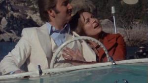 Кадры из фильма Чудовище озера Крейтер / The Crater Lake Monster (1977)