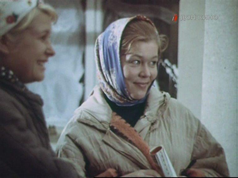 Кадр из фильма У нас новенькая (1977)