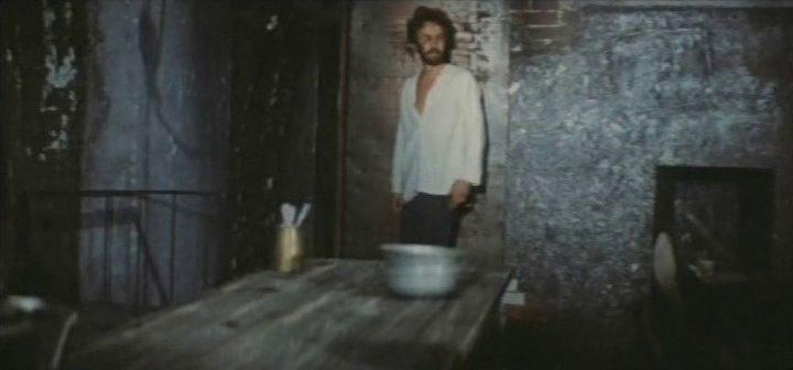 Кадр из фильма Побег из тюрьмы (1977)