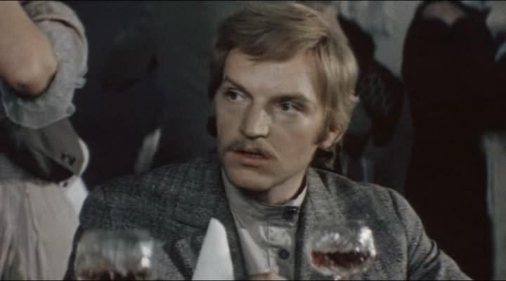Кадр из фильма Золотая речка (1977)