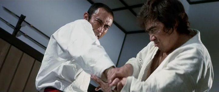 Кадр из фильма Обречённый на одиночество 3 / Karate baka ichidai (1977)