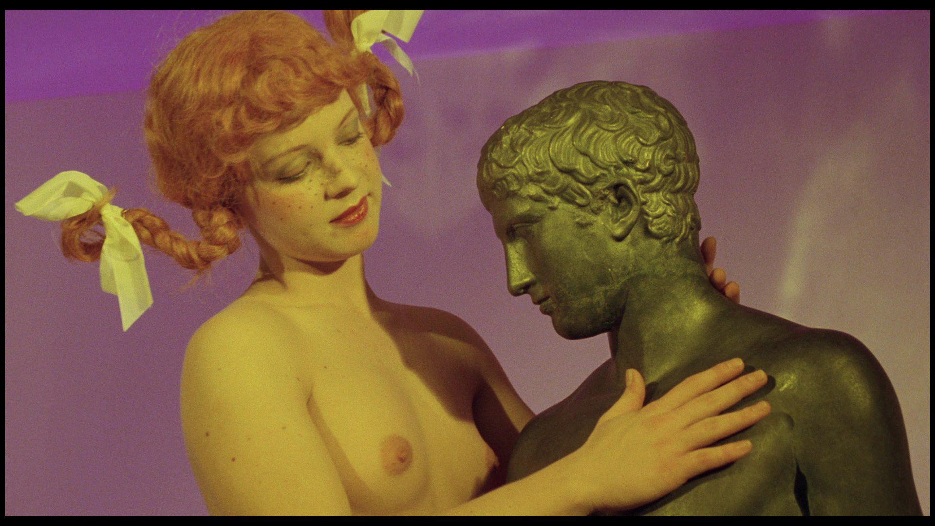 Кадр из фильма Замок женщин / Das Frauenhaus (1977)