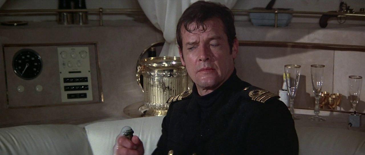 Кадр из фильма Джеймс Бонд 007: Шпион, который меня любил / The Spy Who Loved Me (1977)