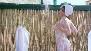 Кадры из фильма Медсестра на военном обходе / La soldatessa alla visita militare (1977)