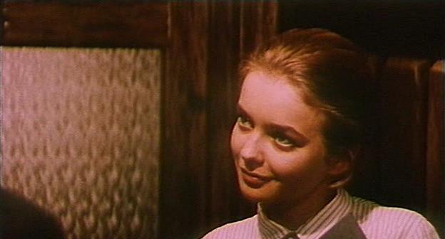 Кадр из фильма Красные дипкурьеры (1977)