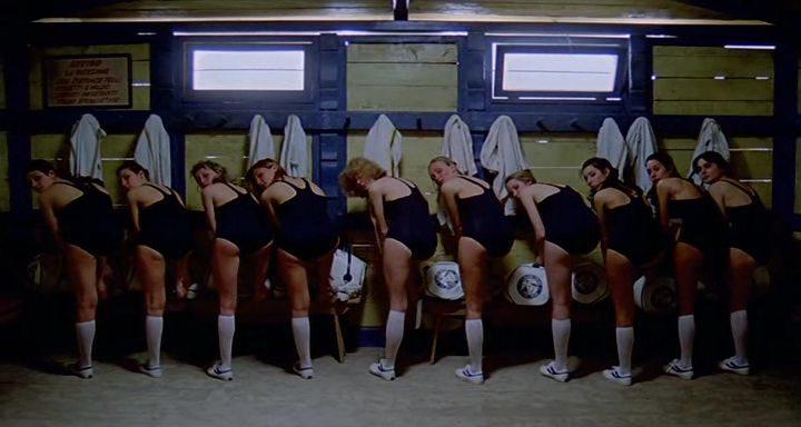 Кадр из фильма Пляжный домик / Casotto (1977)