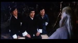Кадры из фильма Последний кулак ярости / Choihui jeongmumun (1977)