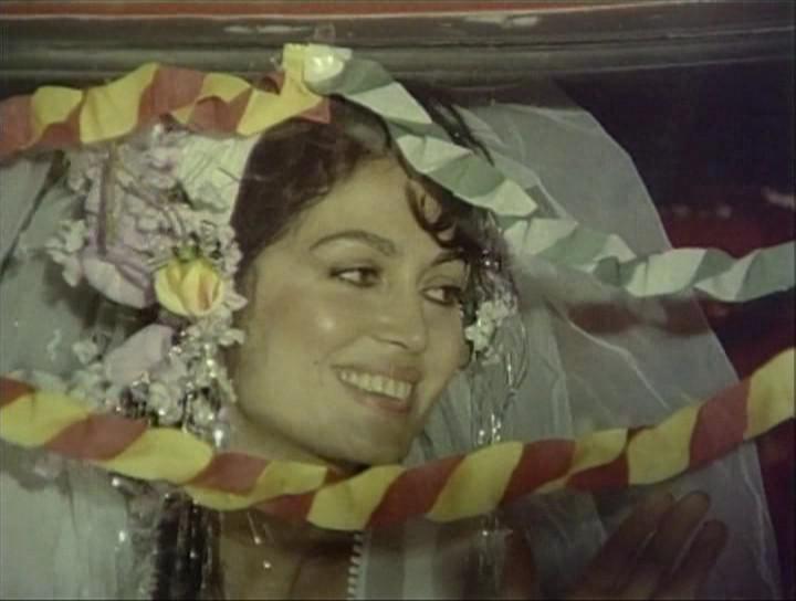 Кадр из фильма Красная косынка / Selvi Boylum Al Yazmalim (1978)