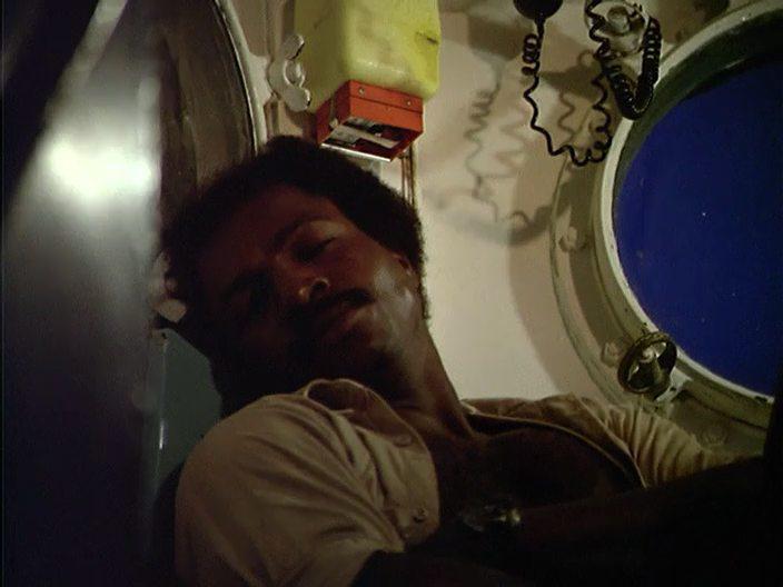 Кадр из фильма Бермудские глубины / The Bermuda Depths (1978)