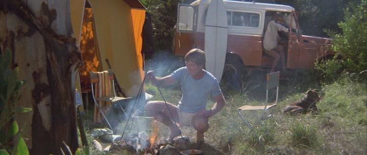Кадр из фильма Долгий уикенд / Long Weekend (1978)