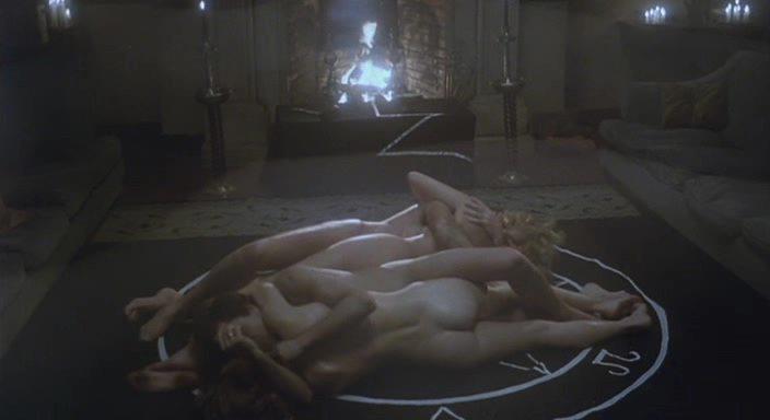 Кадр из фильма Кровь сатаны / Escalofrío (1978)