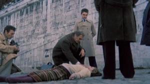 Кадры из фильма Стеснительный полицейский / Un poliziotto scomodo (1978)