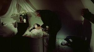 Кадры из фильма Носферату: Призрак ночи / Nosferatu: Phantom der Nacht (1979)