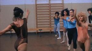 Кадры из фильма Учительница обманывает… все классы / L'insegnante balla... con tutta la classe (1979)