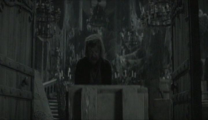 Кадр из фильма Дракула / Dracula (1979)