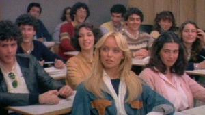 Кадры из фильма Лицеистка соблазняет преподавателей / La liceale seduce i professori (1979)