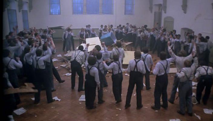 Кадр из фильма Отбросы / Scum (1979)