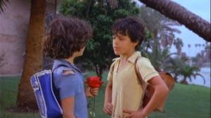 Кадры из фильма Девочка с голубым рюкзаком / La niña de la mochila azul (1979)