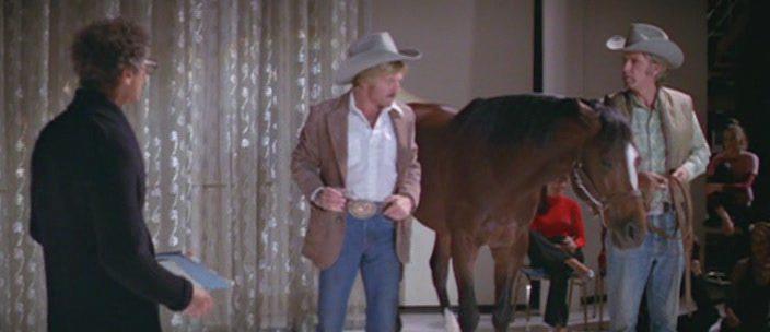 Кадр из фильма Электрический наездник / The Electric Horseman (1979)