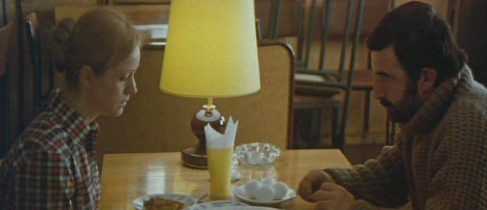 Кадр из фильма Два долгих гудка в тумане (1980)