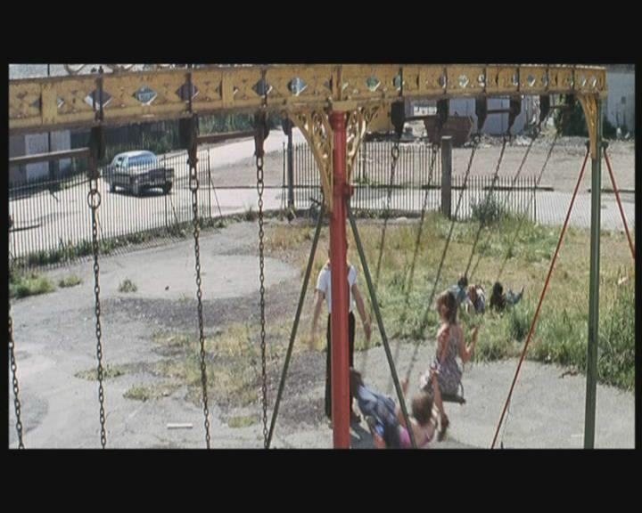Кадр из фильма Прямой репортаж о смерти / La mort en direct (1980)