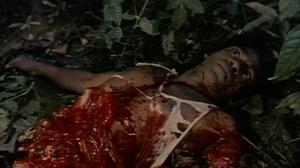 Кадры из фильма Ад Каннибалов 2: Съеденные заживо / Mangiati vivi! (1980)