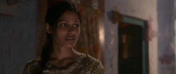 Кадр из фильма Красавица из трущоб / Trishna (2011)