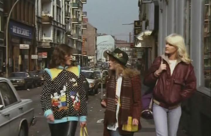 Кадр из фильма Три шведки с Рипербана / Drei Schwedinnen auf der Reeperbahn (1980)