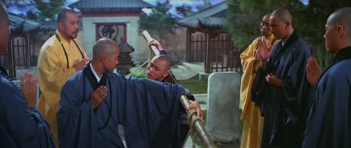 Кадр из фильма Возвращение к 36-ти ступеням Шаолиня / Shao Lin da peng da shi (1980)