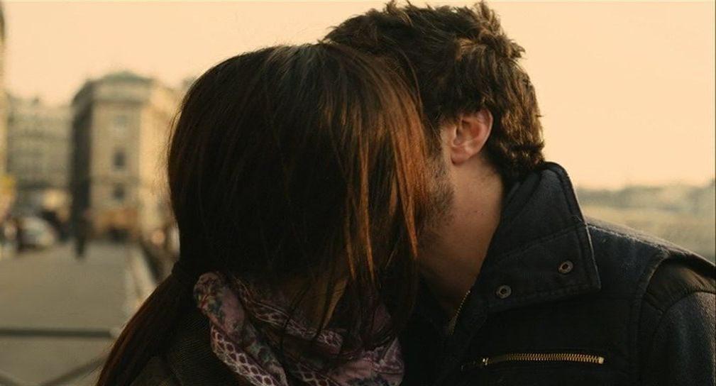 Кадр из фильма Любовь и ссадины / Love and Bruises (2011)