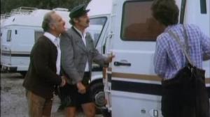 Кадры из фильма Трое в кожаных штанах в Сан-Тропе / Drei Lederhosen in St. Tropez (1980)
