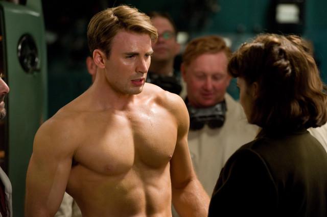Кадр из фильма Первый мститель / Captain America: The First Avenger (2011)