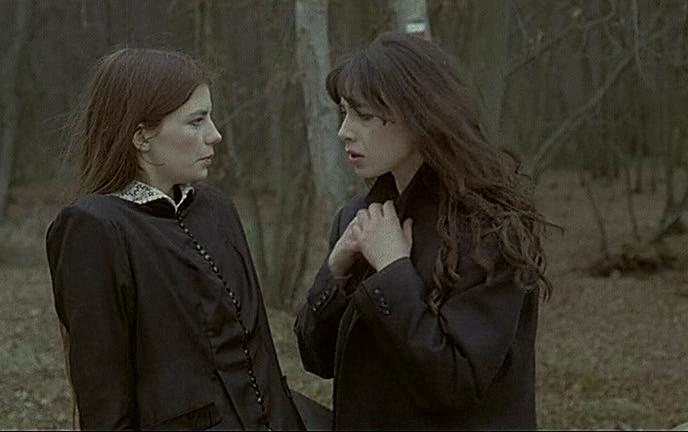 Кадр из фильма Беглянки / Les paumées du petit matin (1981)