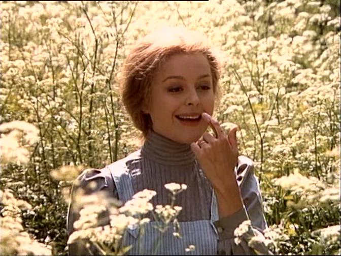Кадр из фильма В старые добрые времена / Postriziny (1981)