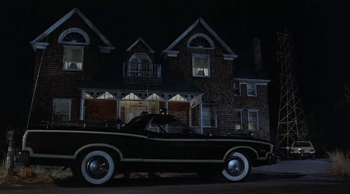 Кадр из фильма Соседи / Neighbors (1981)