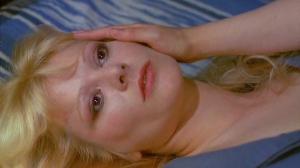 Кадры из фильма Живая мертвая девушка / La morte vivante (1982)