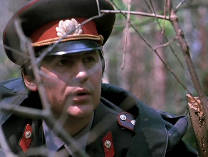 Кадр из фильма Рысь выходит на тропу (1982)