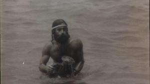 Кадры из фильма Пловец / Motsurave (1982)
