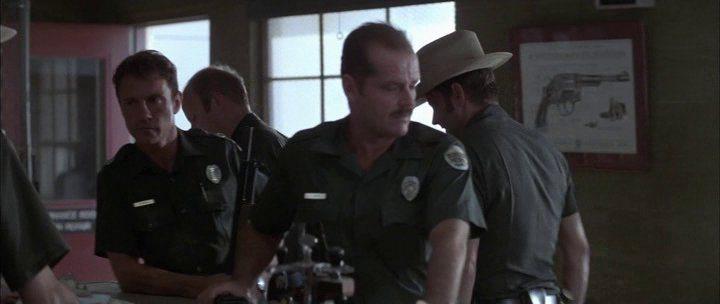 Кадр из фильма Граница / The Border (1982)