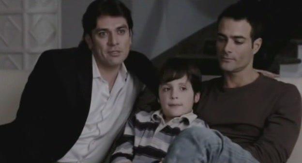 Кадр из фильма Другая семья / La otra familia (2011)