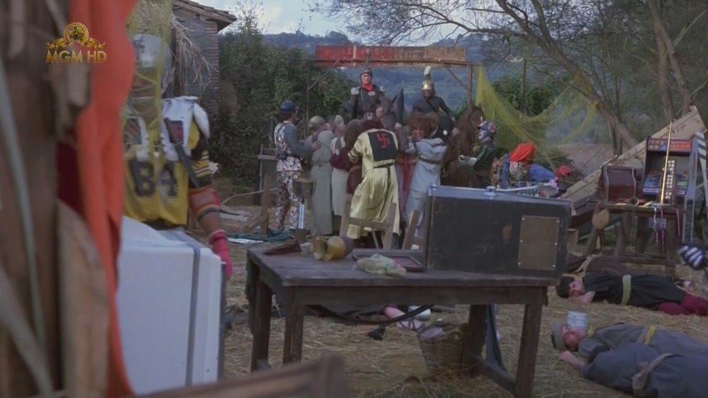 Кадр из фильма Ши / She (1982)