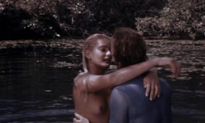 Кадр из фильма Приключения в последнем раю / Incontro nell'ultimo paradiso (1982)