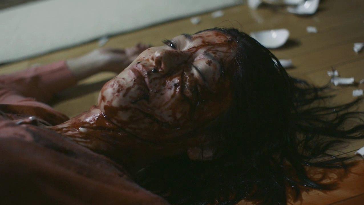 Кадр из фильма Школьница против зомби / Schoolgirl Apocalypse (2011)