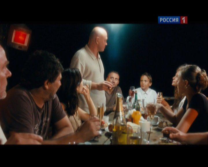 Кадр из фильма Долина роз (2011)